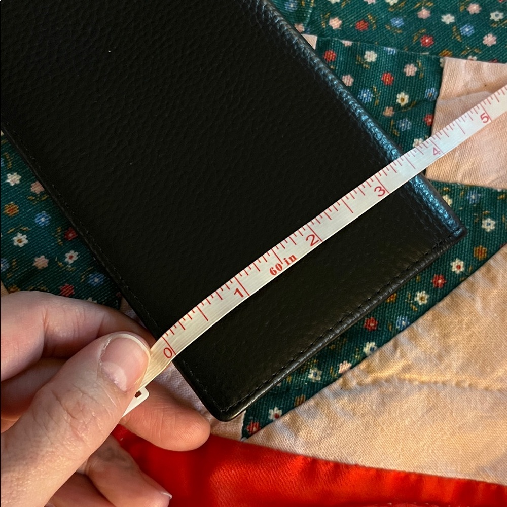 LAVEMI Genuine Black Pebbled Leather Wallet - Picture 14 of 16